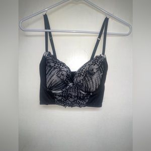 36B bustier